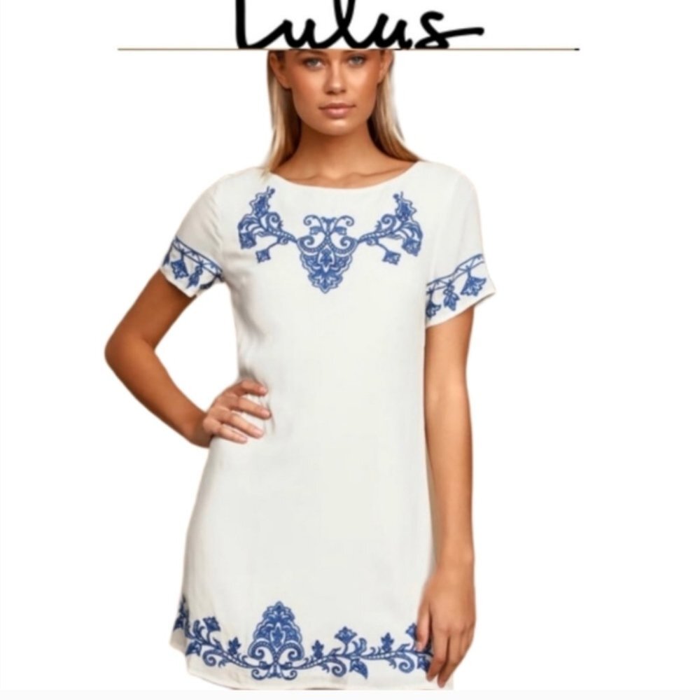 Lulus Tale to tell blue & ivory embroidered dress Medium